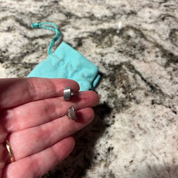 Tiffany & Co Paloma Picasso Heart Diamond Earrings rare - Picture 10 of 10